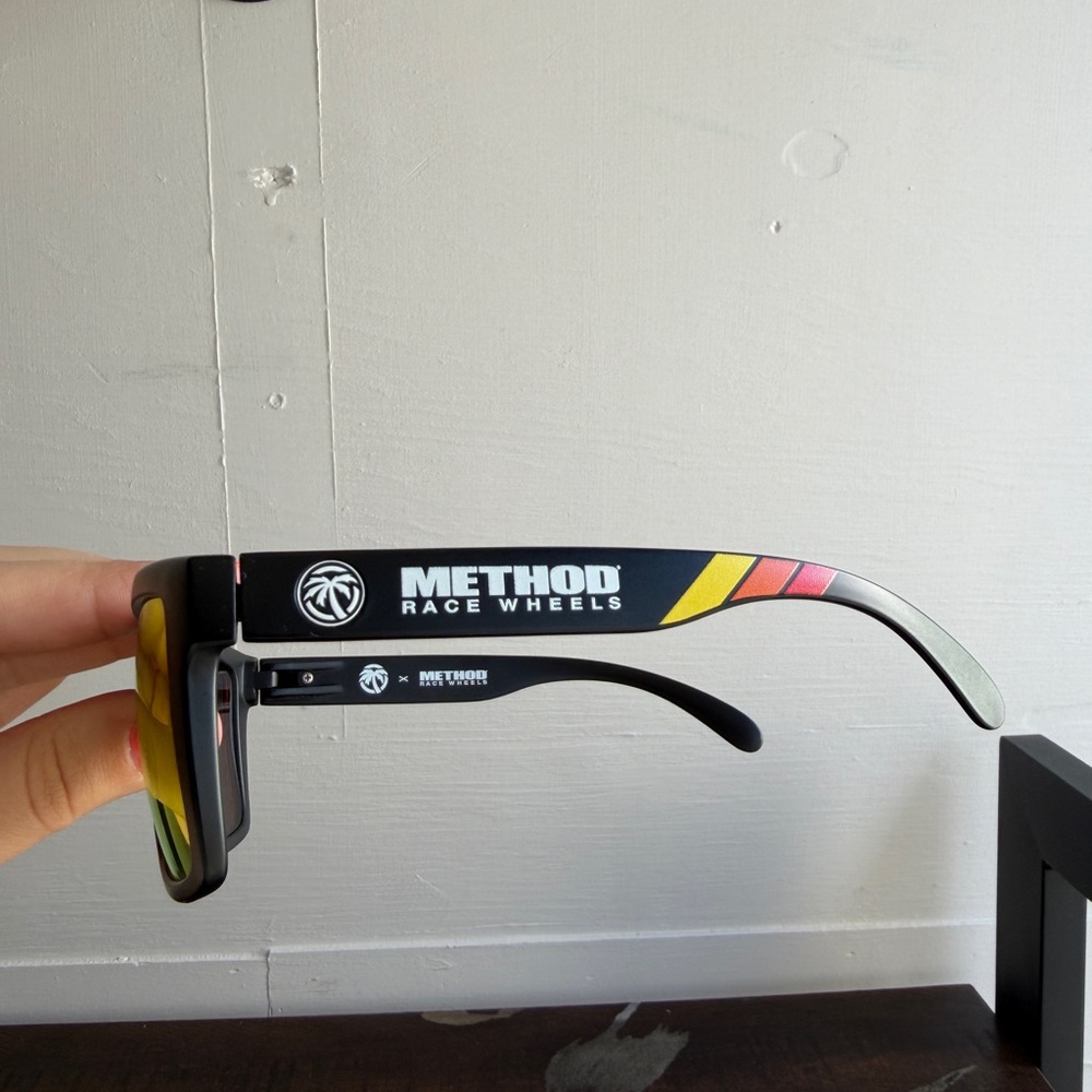 Heat wave X method race wheel sunglasses - Picture 2 of 3